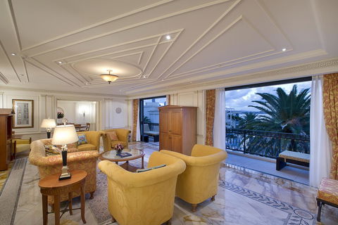 Imperial Hotel Gold Coast - Accommodation QLD 34