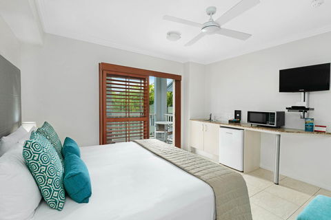 Mantra Aqueous On Port - Accommodation QLD 21