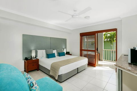 Mantra Aqueous On Port - Accommodation QLD 20