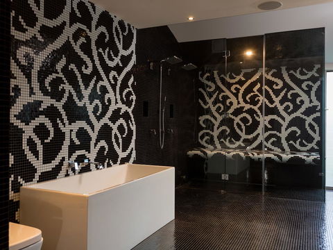 Rumrunner Resort - Accommodation QLD 26