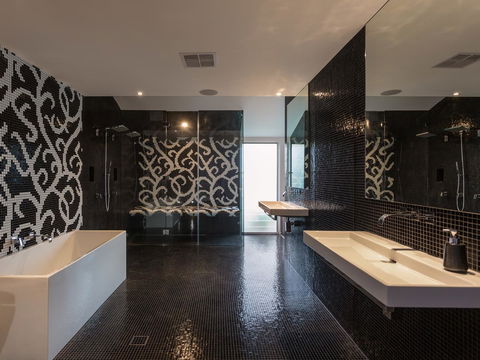 Rumrunner Resort - Accommodation QLD 25