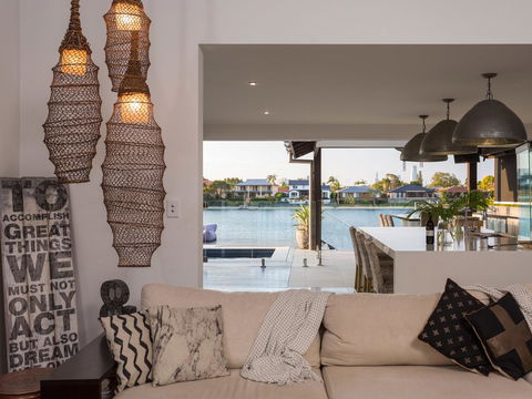 Rumrunner Resort - Accommodation QLD 17