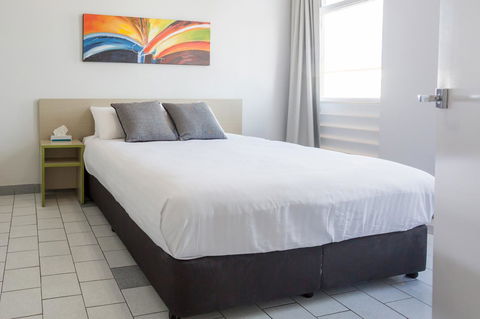 Nightcap At Emerald Star Hotel - Accommodation QLD 21