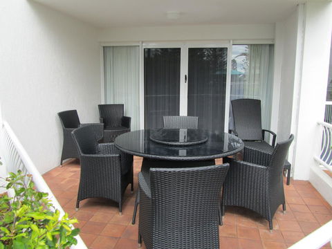 Le Beach Apartments - Accommodation QLD 18
