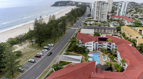 Le Beach Apartments - Accommodation QLD 5