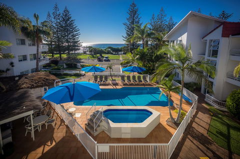 Le Beach Apartments - Accommodation QLD 0