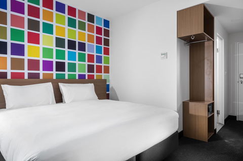 Ibis Styles Brisbane Elizabeth Street - Accommodation QLD 10