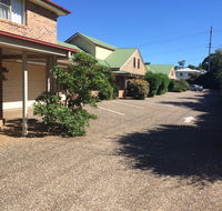 Country Gardens Motor Inn - Accommodation QLD