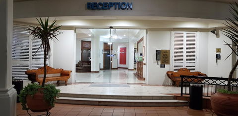 APR Private SUITES MOROC By The Beach - Accommodation QLD 31