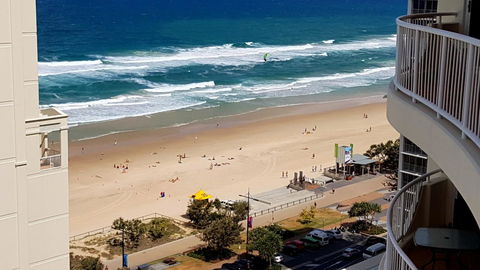 APR Private SUITES MOROC By The Beach - Accommodation QLD 0