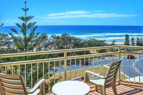 Seacrest Beachfront Apartments Surfers Paradise - Accommodation QLD 32