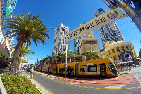 Seacrest Beachfront Apartments Surfers Paradise - Accommodation QLD 39