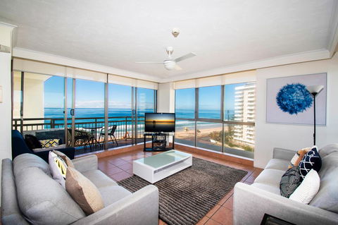 Seacrest Beachfront Apartments Surfers Paradise - Accommodation QLD 2