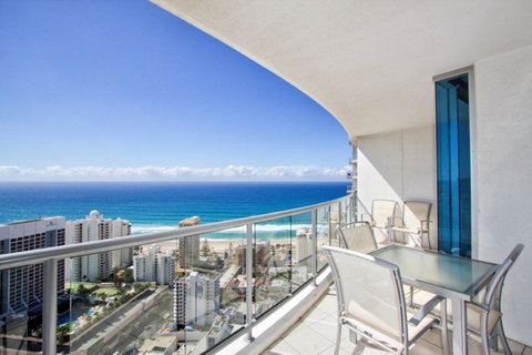 The Towers Of Chevron Renaissance - Holidays Gold Coast - Accommodation QLD 10