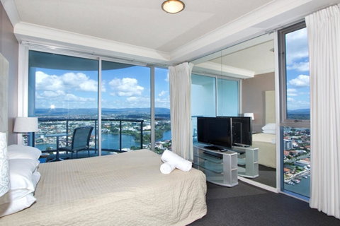 The Towers Of Chevron Renaissance - Holidays Gold Coast - Accommodation QLD 8