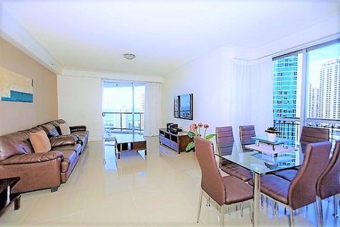 The Towers Of Chevron Renaissance - Holidays Gold Coast - Accommodation QLD 30