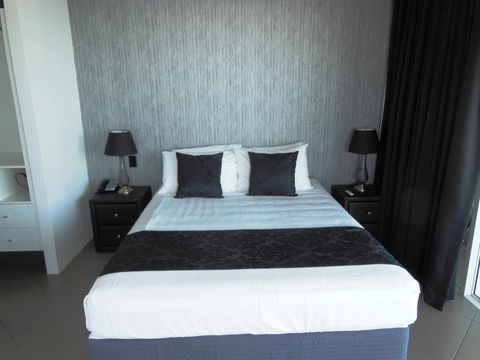 Crystal Bay On The Broadwater - Accommodation QLD 31