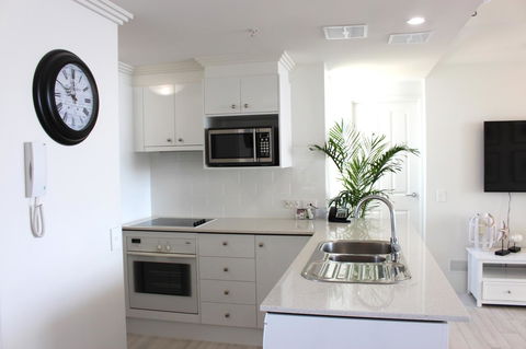 Crystal Bay On The Broadwater - Accommodation QLD 12