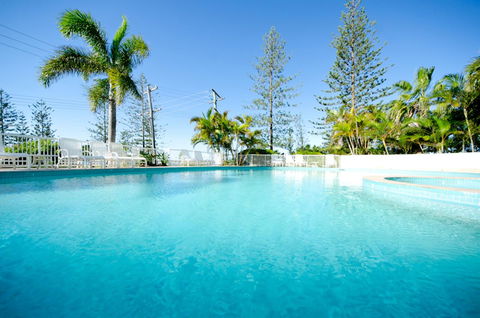 Crystal Bay On The Broadwater - Accommodation QLD 20