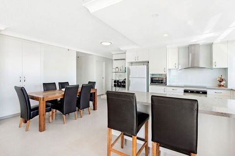 ULTIQA Beach Haven On Broadbeach - Accommodation QLD 14