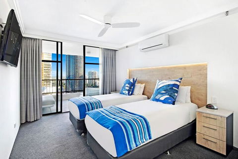 ULTIQA Beach Haven On Broadbeach - Accommodation QLD 4