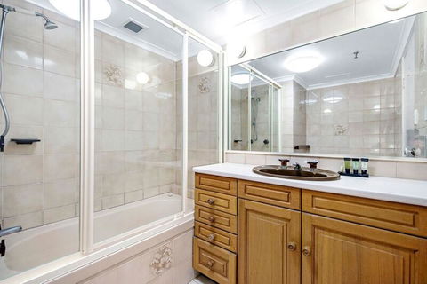 ULTIQA Beach Haven On Broadbeach - Accommodation QLD 39