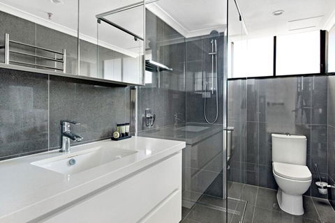 ULTIQA Beach Haven On Broadbeach - Accommodation QLD 6