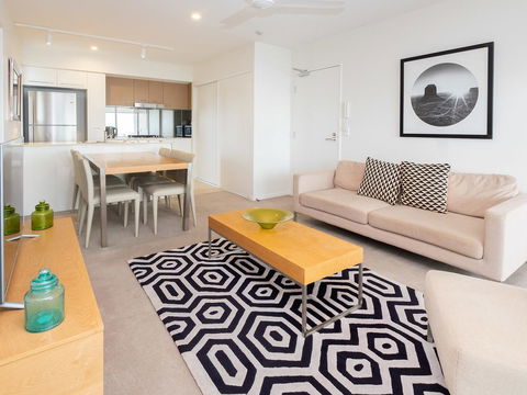 Mowbray East Apartments - Accommodation QLD 24