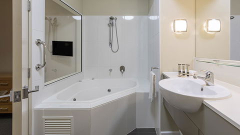 Oaks Hervey Bay Resort And Spa - Accommodation QLD 32