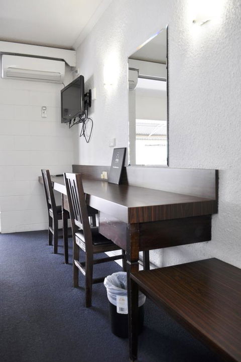 Alexandra Park Motor Inn - Accommodation QLD 34