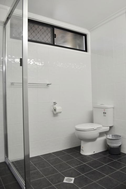 Alexandra Park Motor Inn - Accommodation QLD 13