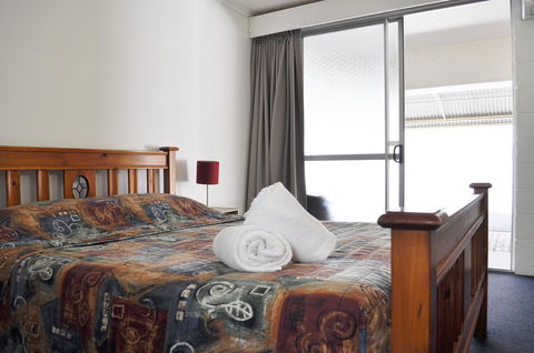 Alexandra Park Motor Inn - Accommodation QLD 38