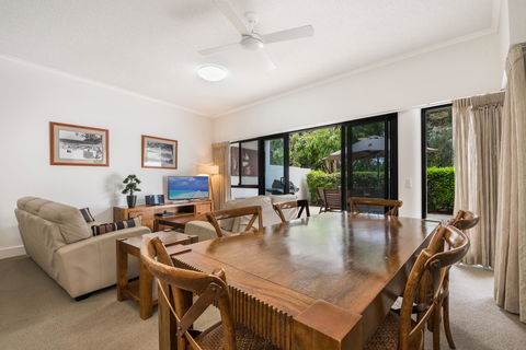 Mirra Chana - Accommodation QLD 4
