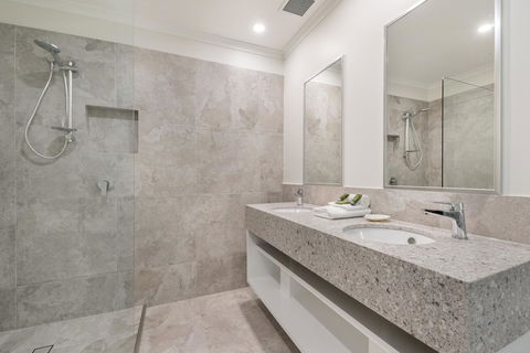 Mirra Chana - Accommodation QLD 8