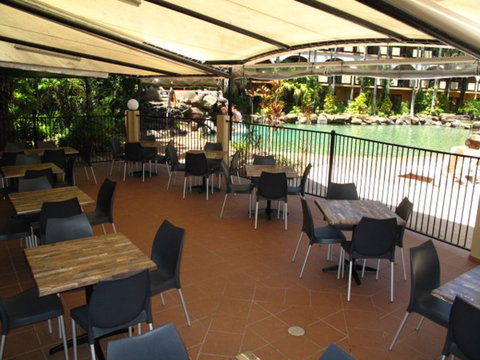 Palm Royale Cairns - Accommodation QLD 7