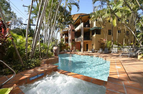 Bermuda Villas - Accommodation QLD 17