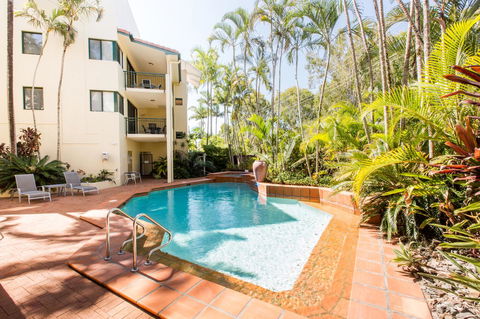Bermuda Villas - Accommodation QLD 3
