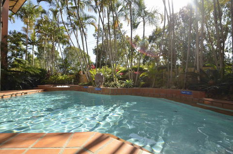 Bermuda Villas - Accommodation QLD 16