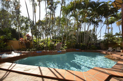 Bermuda Villas - Accommodation QLD 12