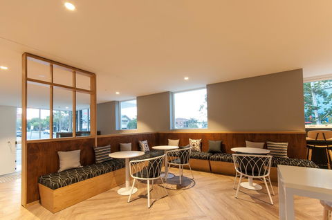 Woodroffe Hotel - Accommodation QLD 25