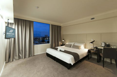 Woodroffe Hotel - Accommodation QLD 11