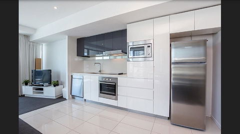 Gold Coast Private Apartments - H Residences, Surfers Paradise - Accommodation QLD 41