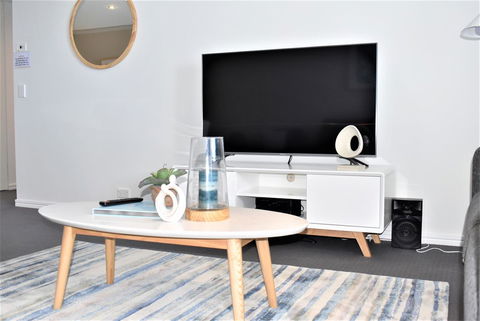 Gold Coast Private Apartments - H Residences, Surfers Paradise - Accommodation QLD 14