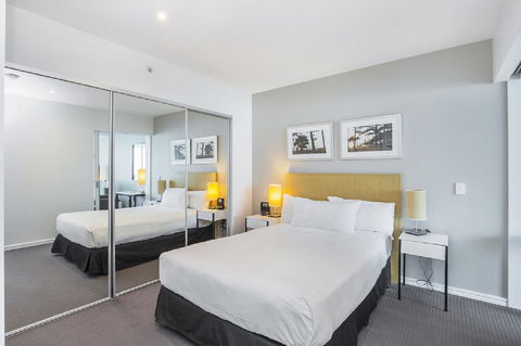 Gold Coast Private Apartments - H Residences, Surfers Paradise - Accommodation QLD 25