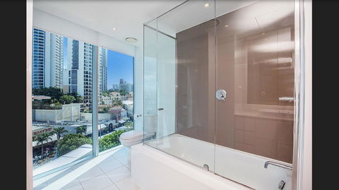 Gold Coast Private Apartments - H Residences, Surfers Paradise - Accommodation QLD 36