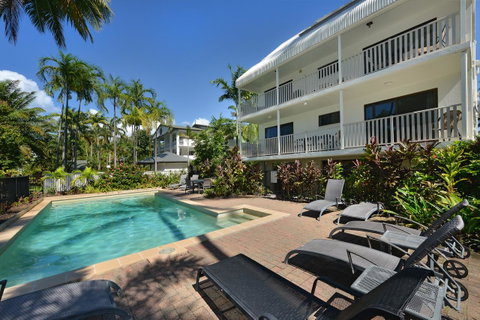 Seascape Holidays - Tropical Reef Apartments - Accommodation QLD 25