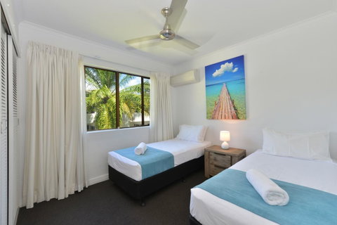 Seascape Holidays - Tropical Reef Apartments - Accommodation QLD 16