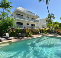 Seascape Holidays - Tropical Reef Apartments - Accommodation QLD