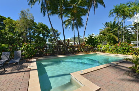 Seascape Holidays - Tropical Reef Apartments - Accommodation QLD 24