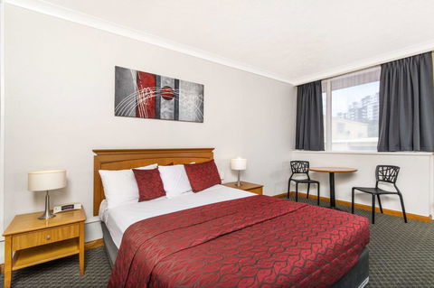 The Robert Towns - Accommodation QLD 4